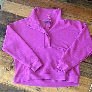 Danskin Women’s 3/4 zip Pullover Cropped